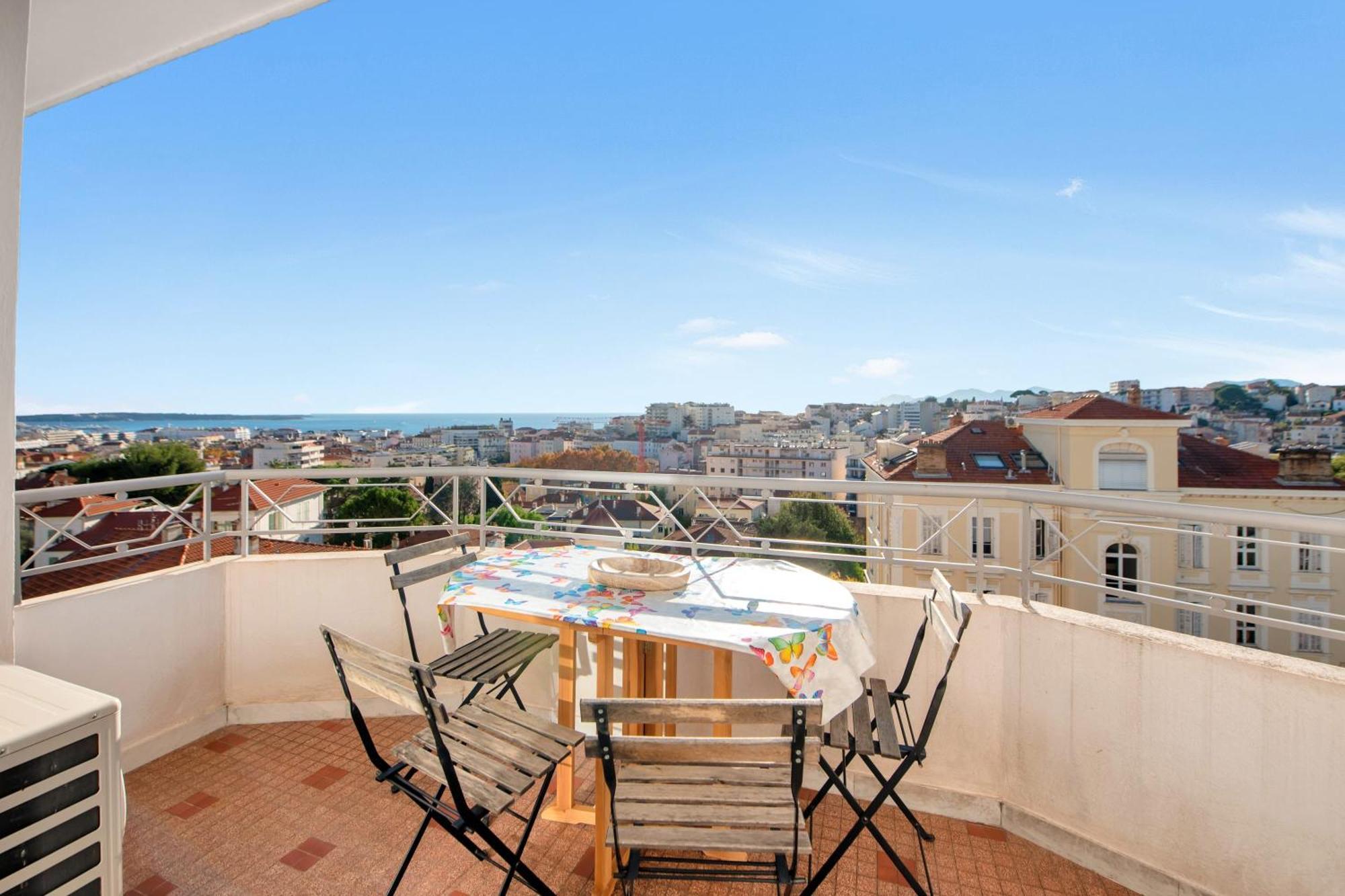 Le Marine Vue Avec Joli Terrasse, Un Reve Pour Les Couples * Cannes