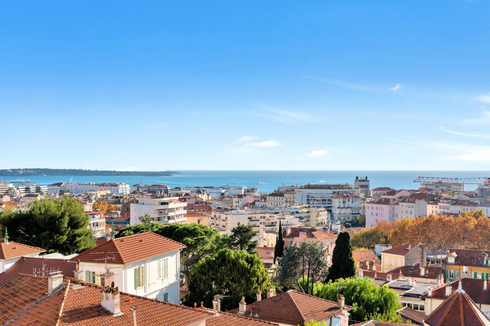 Appartamento Le Marine Vue Avec Joli Terrasse, Un Reve Pour Les Couples Cannes